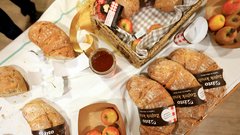 Z zajtrkom prvi postregli reševalnim ekipam, gasilcem in porodnišnicam po Sloveniji