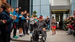 6. Alive Step Up: Preko 700 junakov teklo na vrh Kristalne palače