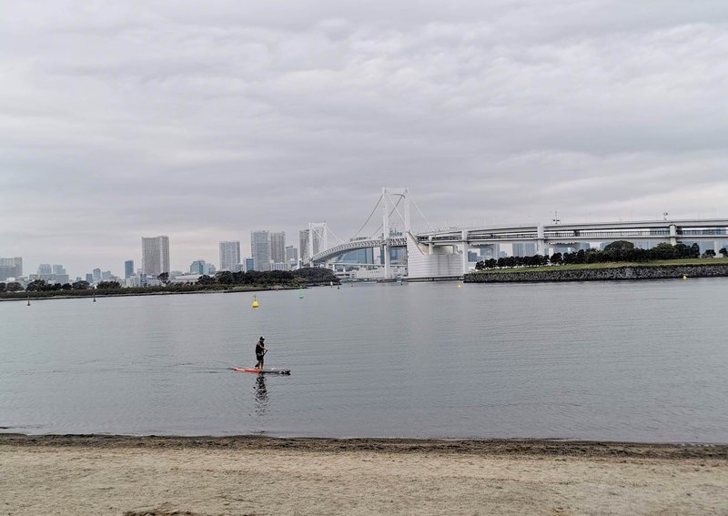 Odaiba in pogled na Rainbow bridge, Tokio