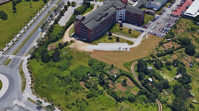 Dražba zemljišča bo samo zato, da bi Janković preveril njegovo ceno (foto: Google zemljevid/STA)