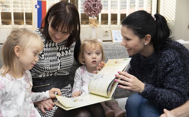 3-letna Sofija in 9-mesečni Adam potrebujeta pomoč dobrih Slovencev!