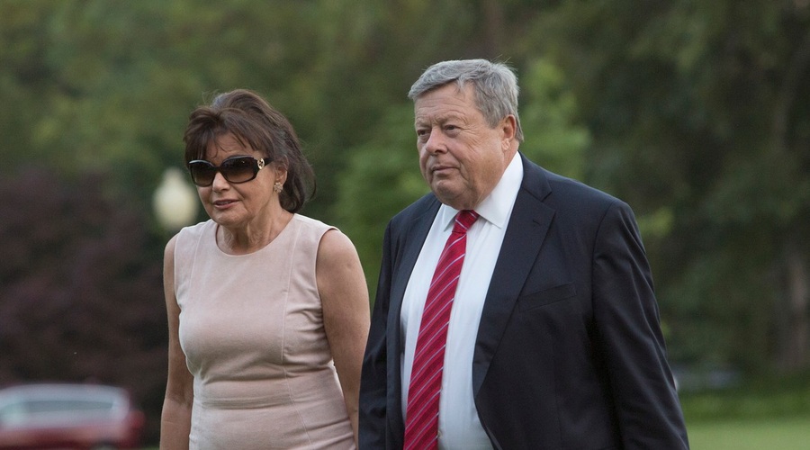 Ljubljansko sodišče odločilo v prid očetu Melanie Trump (foto: profimedia)