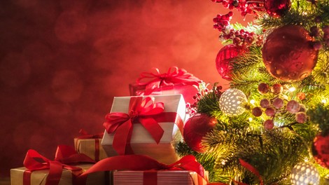 Decembrski utrinki: prvi nagrajenci so znani...