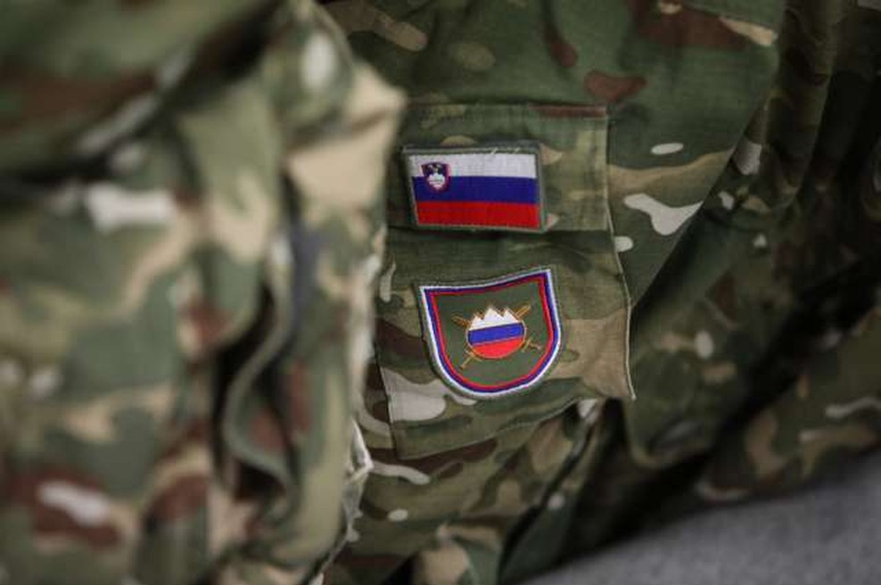 Slovenske vojake bodo po iranskem napadu v Erbilu od tam evakuirali (foto: Anže Malovrh/STA)