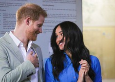 Harry in Meghan nista prva, ki se umikata iz britanske kraljeve družine