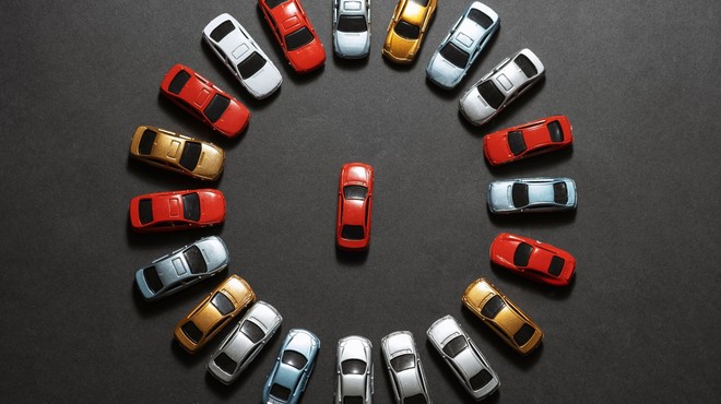 Obdavčitev avtomobilov po novem glede na okoljsko prijaznost (foto: profimedia)