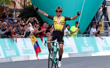 Veličastna zmaga na njegovi prvi klasiki - Giro dell'Emilia 5. oktobra v Bologni