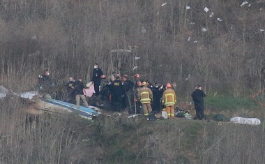 Poleg Kobeja in njegove 13-letne hčerke na helikopterju še sedem ljudi