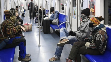 V Wuhanu je verjetno že 25.000 okuženih z novim virusom