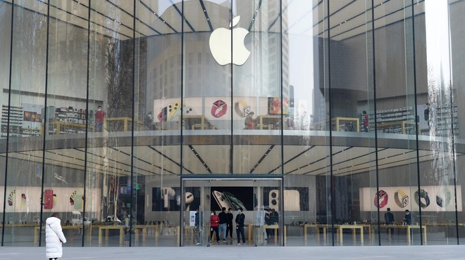 Apple zaradi novega virusa zaprl trgovine na Kitajskem (foto: profimedia)