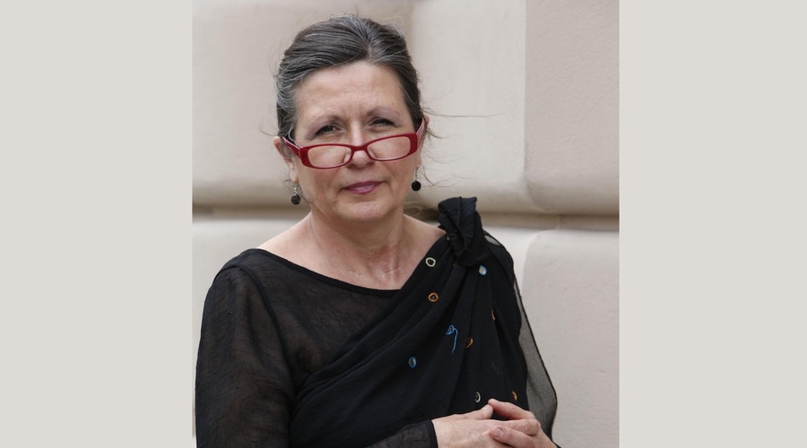 Danes smo v bistveno težjem položaju, kot so bile ženske pred stoletjem (piše: Vesna Godina) (foto: Helena Kermelj)