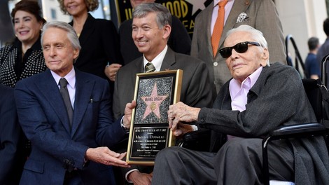 Hollywoodska legenda Kirk Douglas umrl star 103 leta