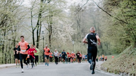 Hop na grad 2020: 4. tek za otroke na Pediatrični kliniki