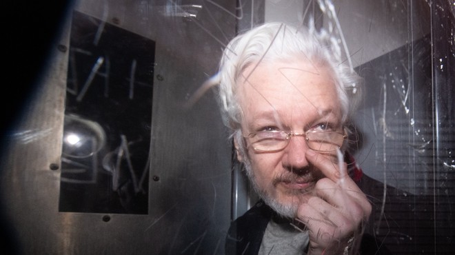 Zdravniki opozarjajo na neustrezno zdravstveno oskrbo Assangea v Londonu (foto: profimedia)