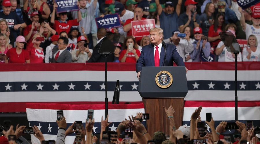 Trumpu ni všeč, da je oskarja za najboljšega dobil film v tujem jeziku (foto: profimedia)