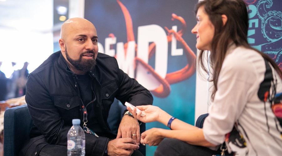 Ali Mahlodji: "Dobro vprašanje. Nihče me še ni vprašal tega, vsi bi od mene radi le recept za uspeh" (foto: SEMPL (Matjaž Očko))
