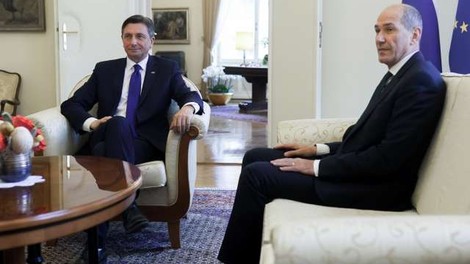 Pahor državnemu zboru predlaga Janšo za predsednika vlade