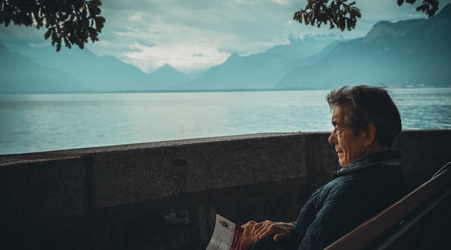 "Težko je v naši državi biti star!" ali zakaj v Sloveniji ne poskrbimo za starejše? (foto: Unsplash)