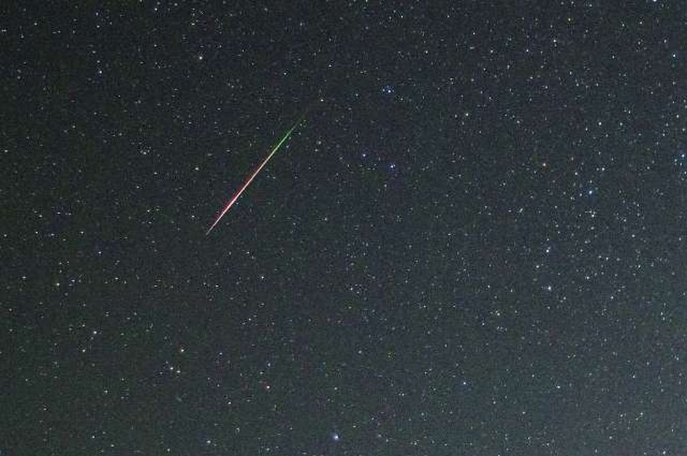 Nad Slovenijo eksplodiral meteorit, grmenje in svetlobo videli na Hrvaškem (foto: STA)