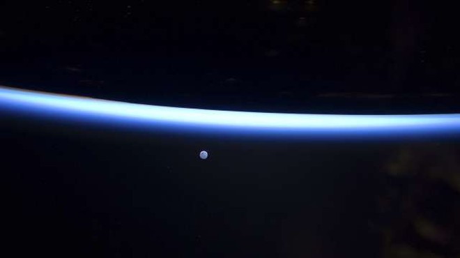 Okrog Zemlje začasno kroži druga mini luna (foto: STA)