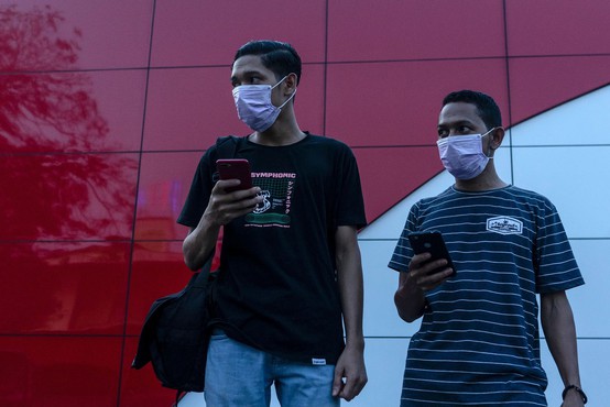Na Kitajskem se širjenje koronavirusa upočasnjuje, razmah v Južni Koreji