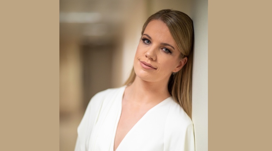 Ana Soklič: "Moja vera se je okrepila, ko mi je bilo najhuje, to je bilo v zadnjih letih" (foto: Adrian Pregelj)