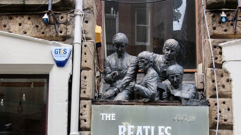 Avkcijska hiša Julien's bo dražila predmete skupine The Beatles