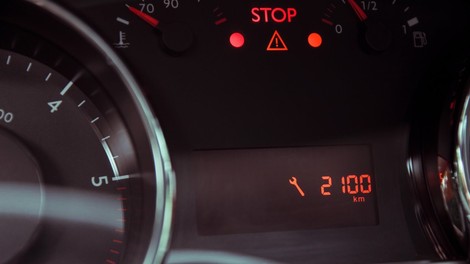 Začasno ni mogoče opraviti tehničnega pregleda in registrirati avtomobila