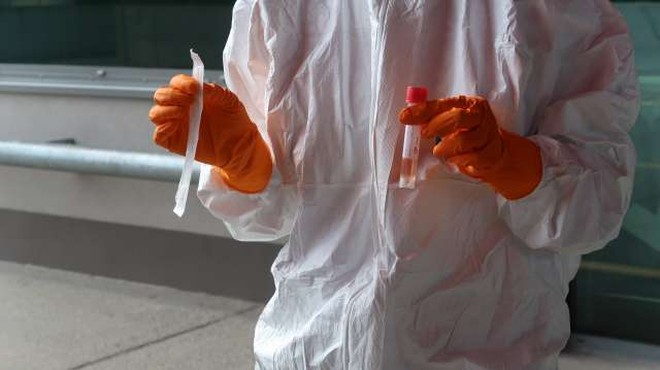 V Sloveniji doslej potrjenih 319 okužb z novim koronavirusom (foto: Rosana Rijavec/STA)