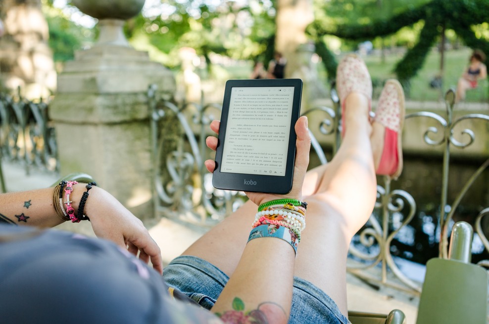 Brezplačnih 50 e-knjig v spletni knjigarni Mladinske knjige (foto: Photo by Perfecto Capucine on Unsplash)