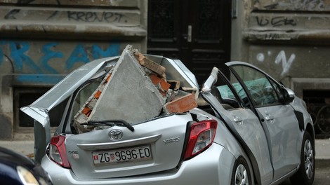 To je v dnevni sobi ujela kamera sredi potresa v Zagrebu