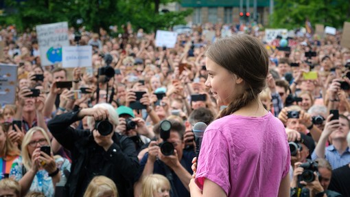 Med okuženimi s koronavirusom tudi mlada aktivistka Greta Thunberg