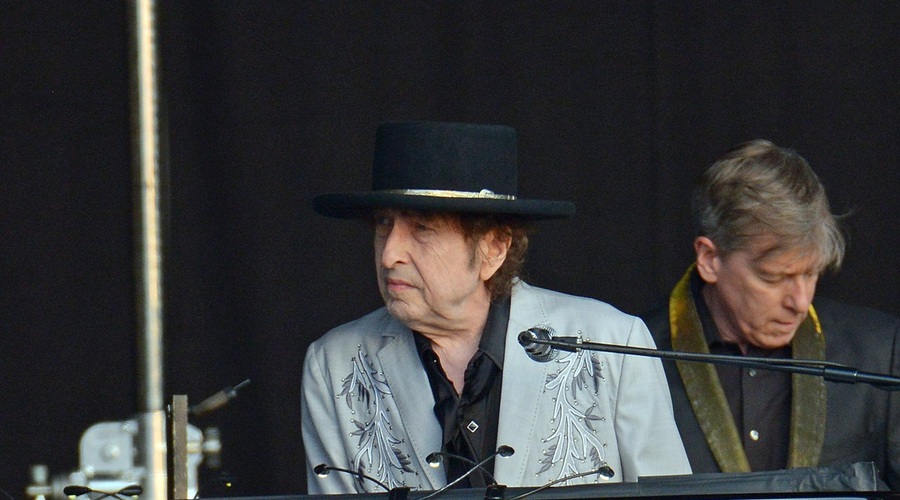 Bob Dylan je izdal slabih 17 minut dolgo skladbo o Kennedyjevem umoru (foto: profimedia)