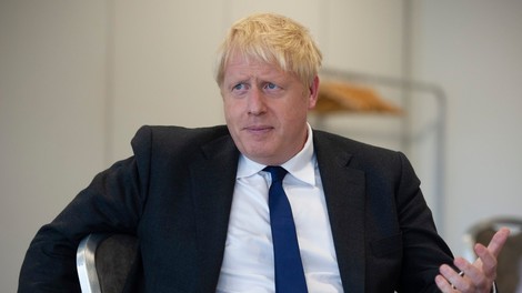 Boris Johnson je okužen z novim koronavirusom