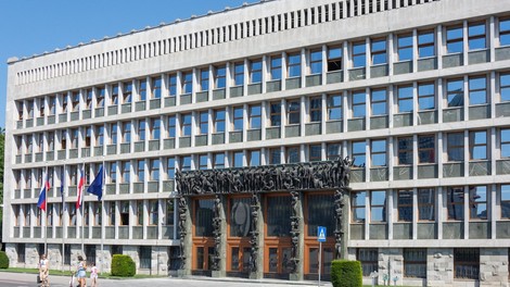 Vlada potrdila predlog zakona o interventnih ukrepih