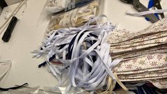 Slovenske modne oblikovalke združile moči in se lotile šivanja zaščitnih mask