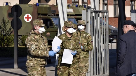 V Sloveniji potrjenih 26 novih okužb s koronavirusom, skupaj 756