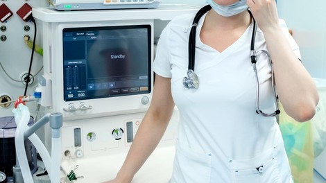 V Domu starejših Ljutomer še osem okuženih, v Horjulu štirje hospitalizirani