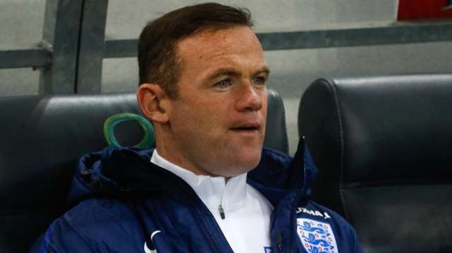 Po Rooneyjevem mnenju je odnos do nogometašev sramoten (foto: Anže Malovrh/STA)