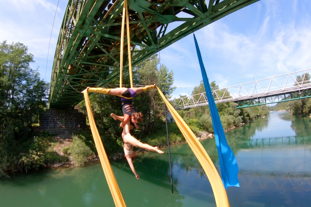 Dunking Devils uprizorili neverjeten vodni cirkus
