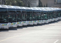Vozniki ljubljanskih avtobusov razvozijo 515 brezplačnih kosil na dan