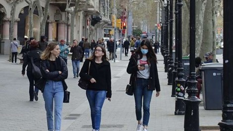 Več sto tisoč ljudi v Španiji se je vrnilo na delo