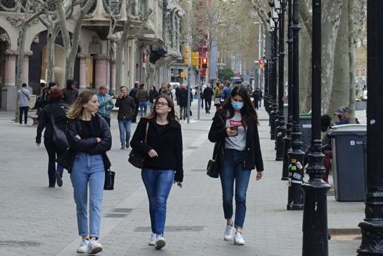 Več sto tisoč ljudi v Španiji se je vrnilo na delo