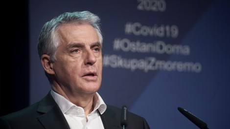 Tomaž Gantar zavrnil možnost sankcij proti WHO