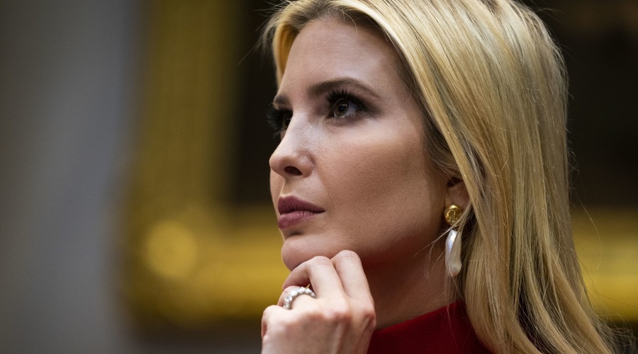 Ivanka Trump eno govori, drugo počne (foto: profimedia)