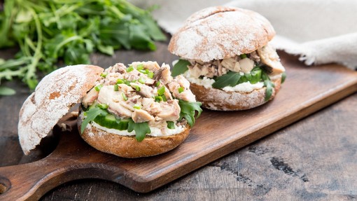 Kako je tunin sendvič ameriškega senatorja postal internetni hit