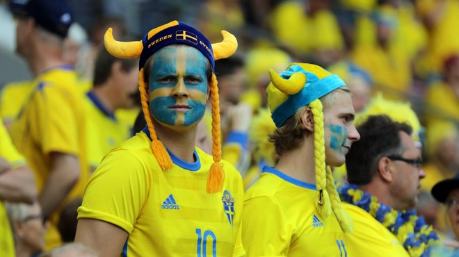 Švedi se ne dajo: nogomet pred polnimi tribunami (foto: profimedia)