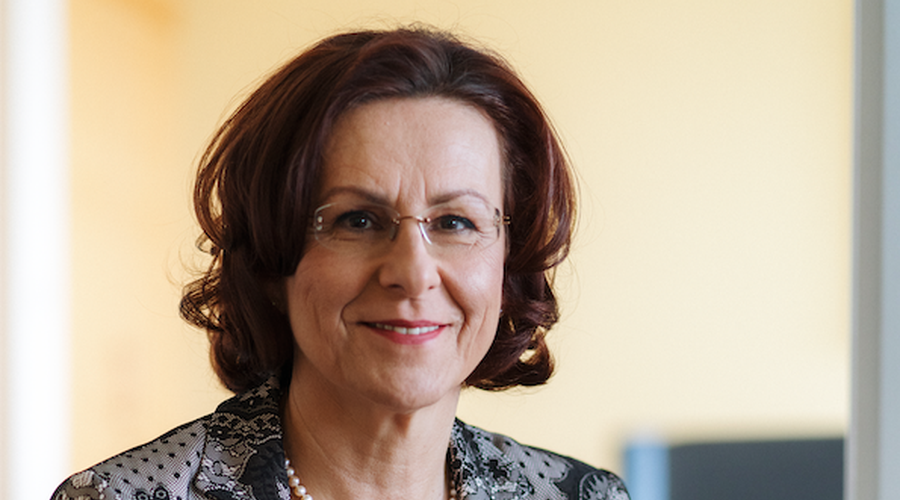 Tjaša Žohar Čretnik: “Ko se ti zgodi skrita epidemija, je najlažje kriviti nekoga daleč stran” (foto: Arhiv NLZOH)