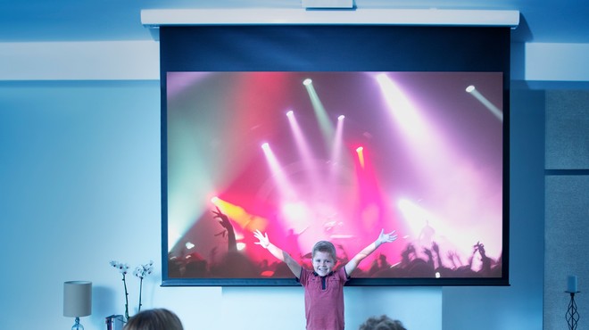 Projekt ŠTREAM: Uživanje koncertne izkušnje prek zaslonov (foto: Profimedia)