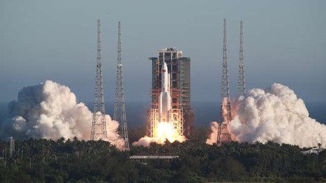 Kitajska v vesolje uspešno izstrelila nov tip rakete